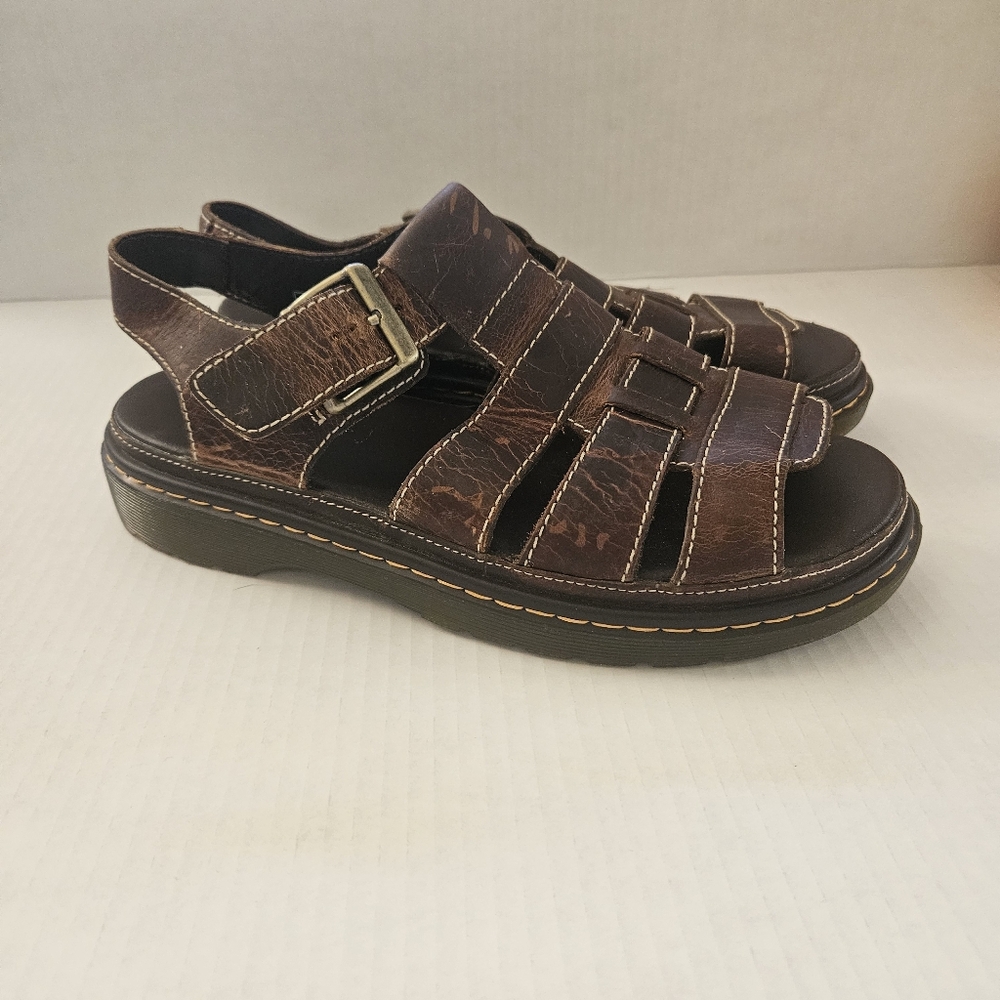 Mens Dr. Martens 8 sandals